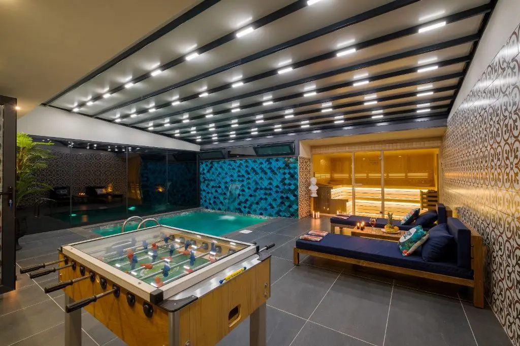 Entertainment area